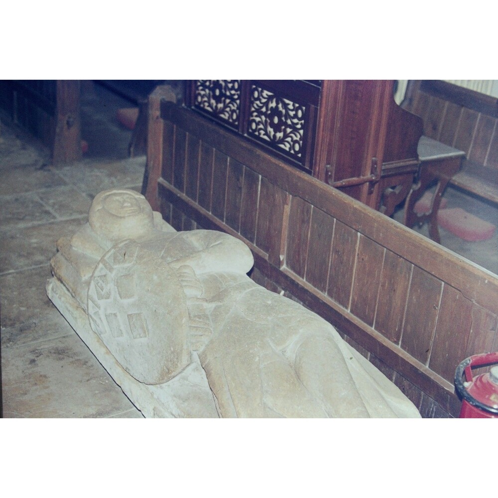 1980s 35mm Slide England Pics, tomb of the Crusader knight Richard de Crupes